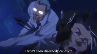 Il joue avec la chatte des étudiantes